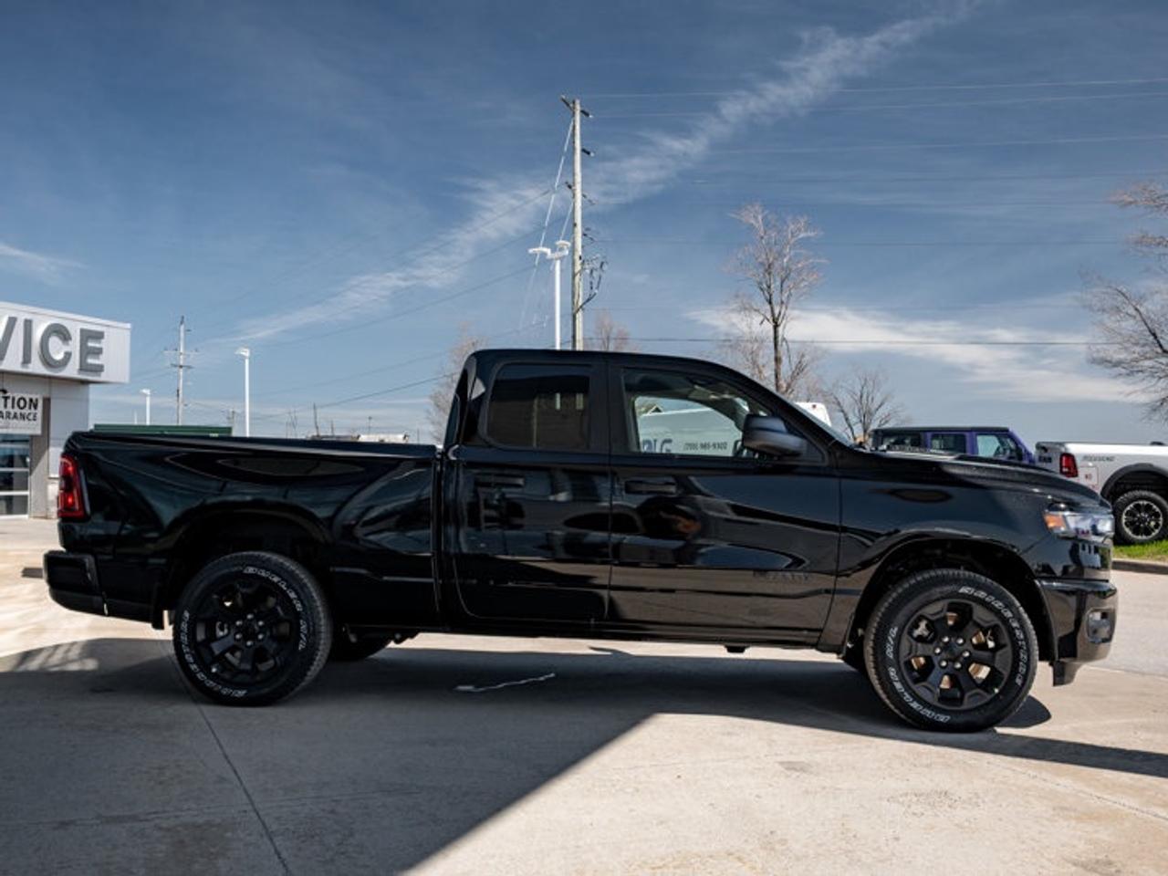 2026 RAM 1500 Express Photo