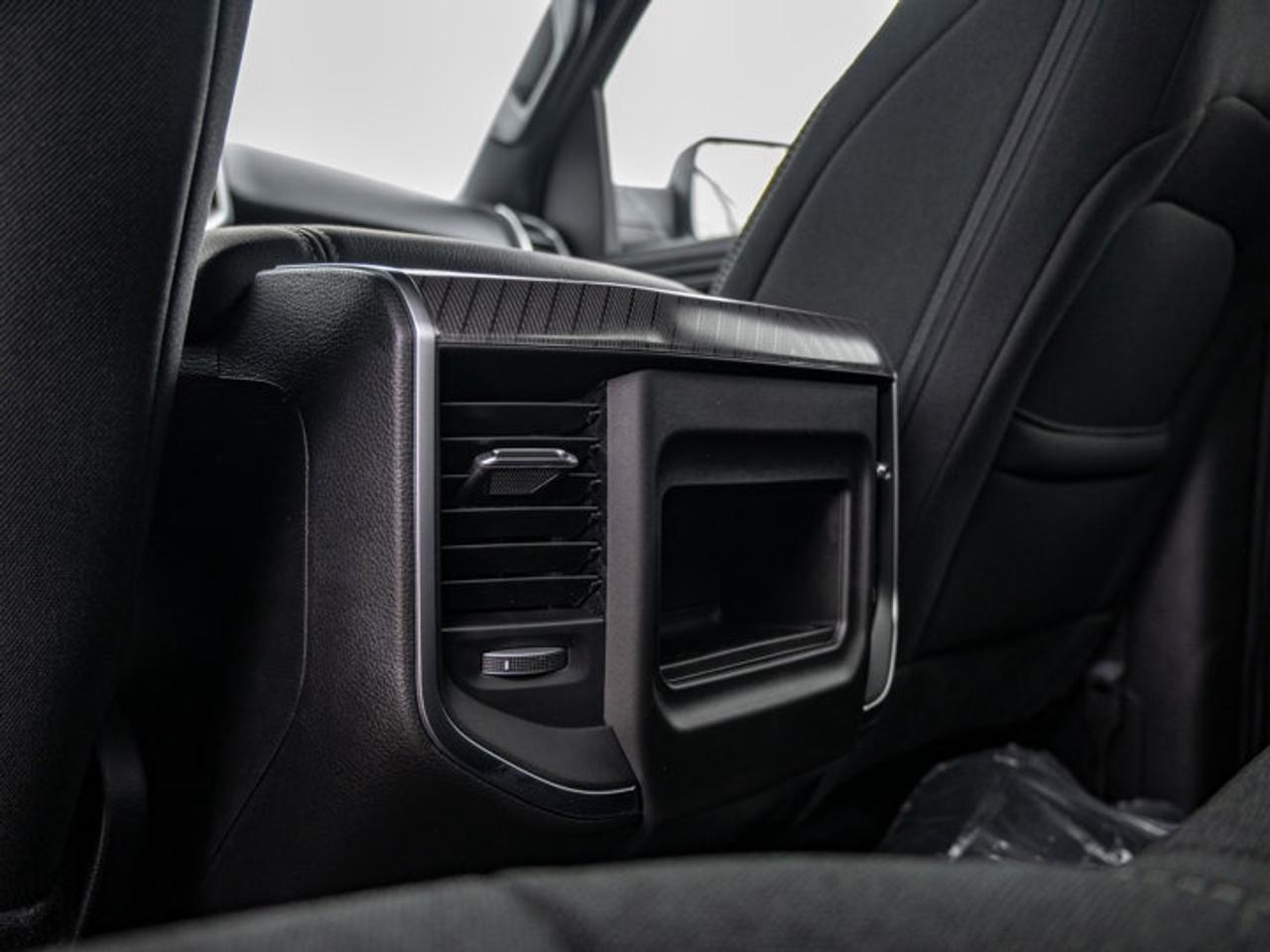 2026 RAM 1500 Express Photo