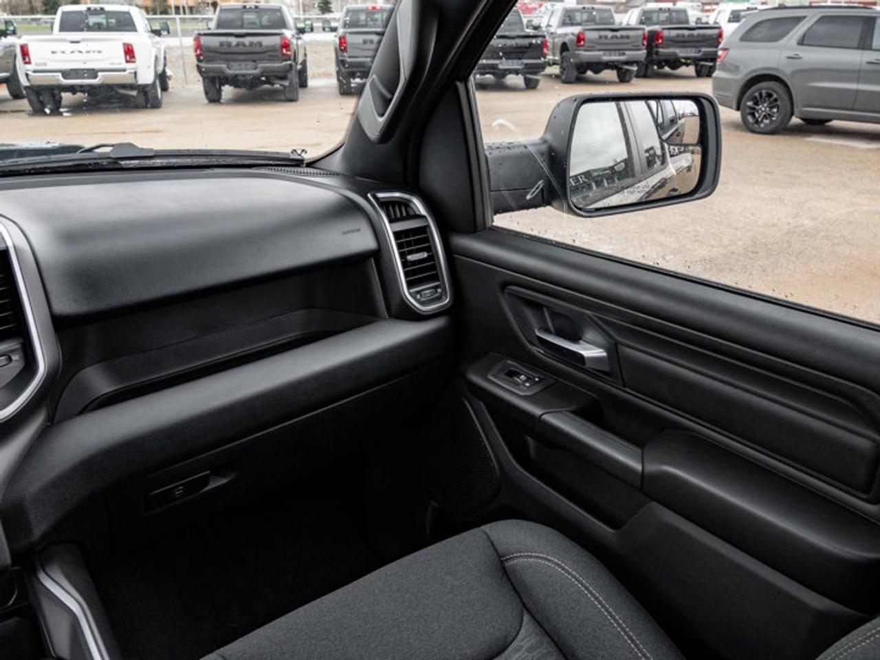 2026 RAM 1500 Express Photo