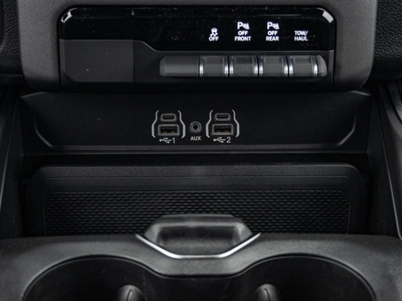 2026 RAM 1500 Express Photo