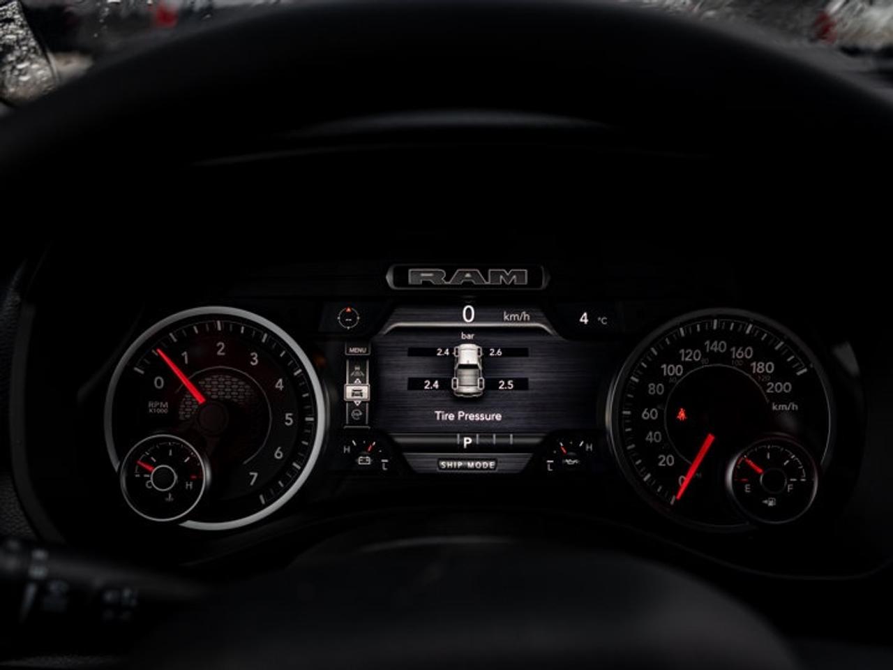 2026 RAM 1500 Express Photo