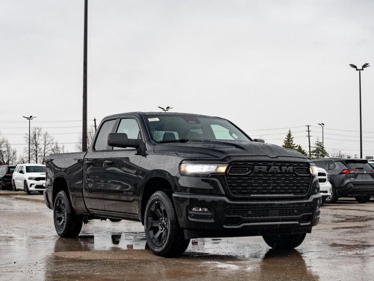 2026 RAM 1500 Express Photo