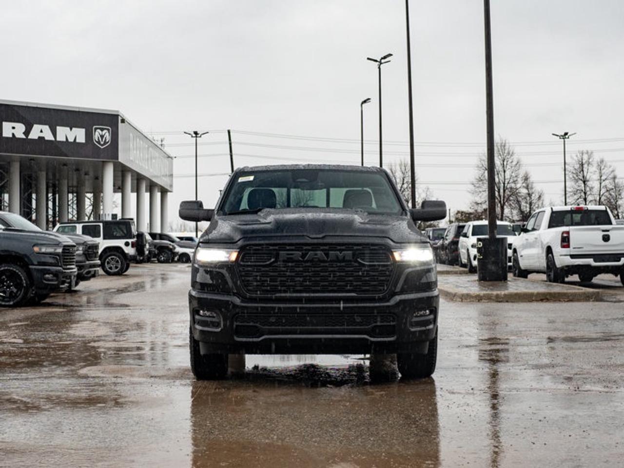 2026 RAM 1500 Express Photo