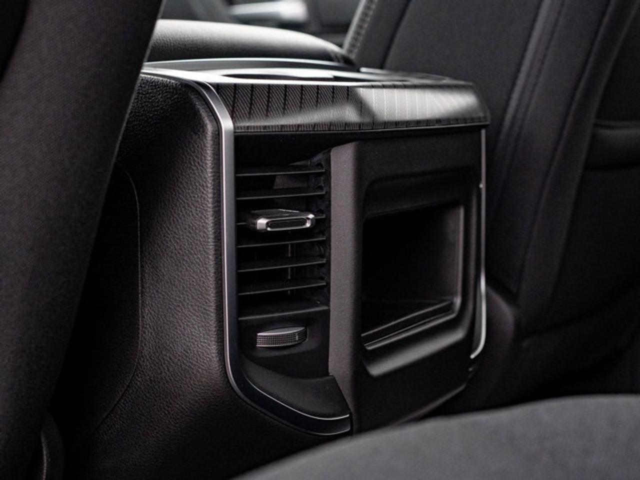 2026 RAM 1500 Express Photo