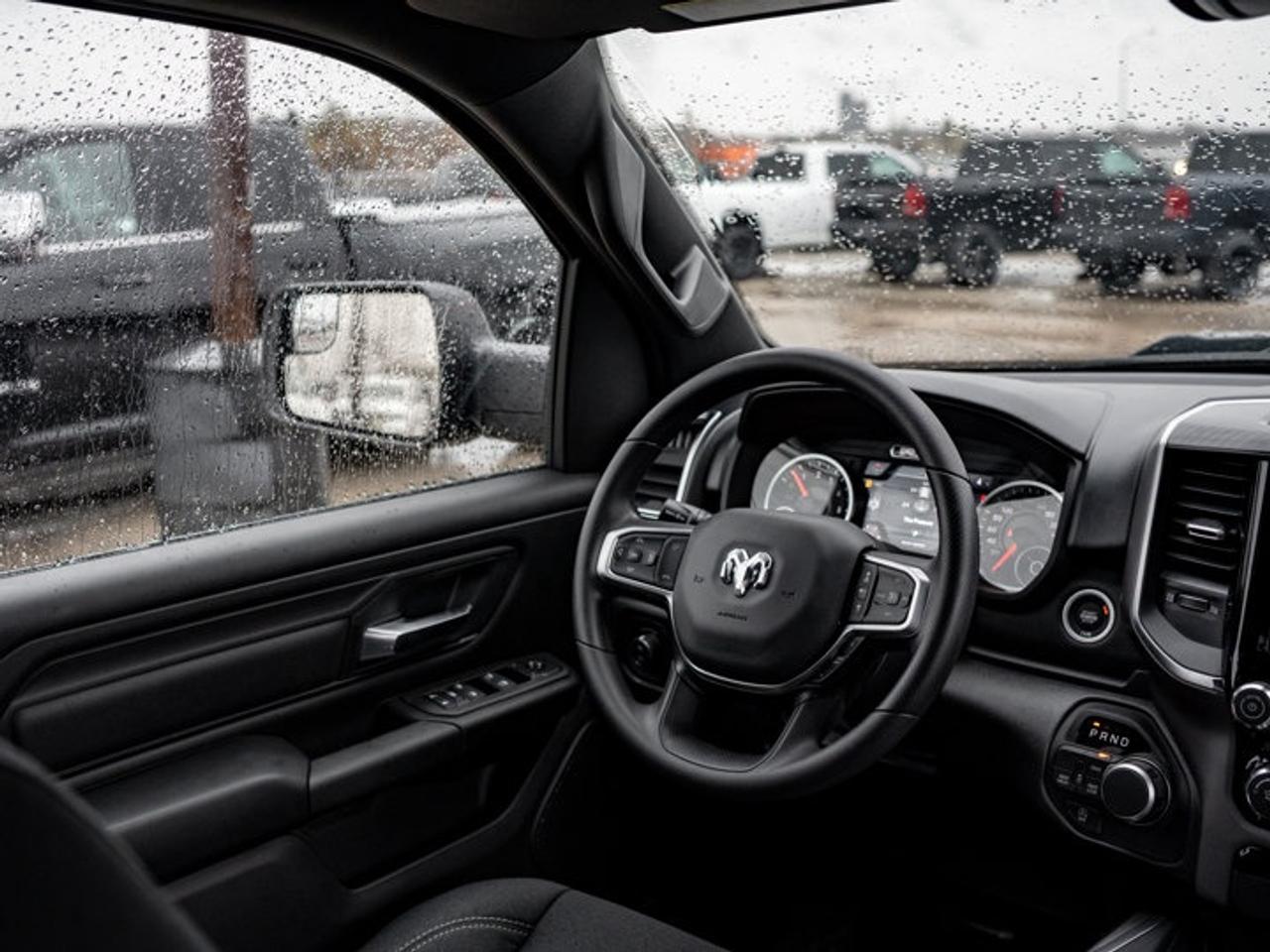 2026 RAM 1500 Express Photo