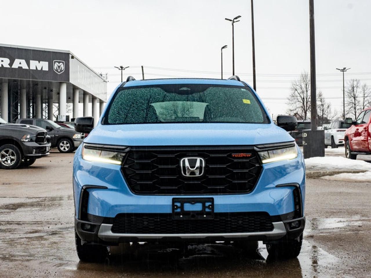 2025 Honda Pilot TrailSport Photo