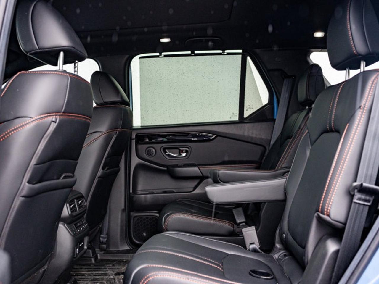 2025 Honda Pilot TrailSport Photo