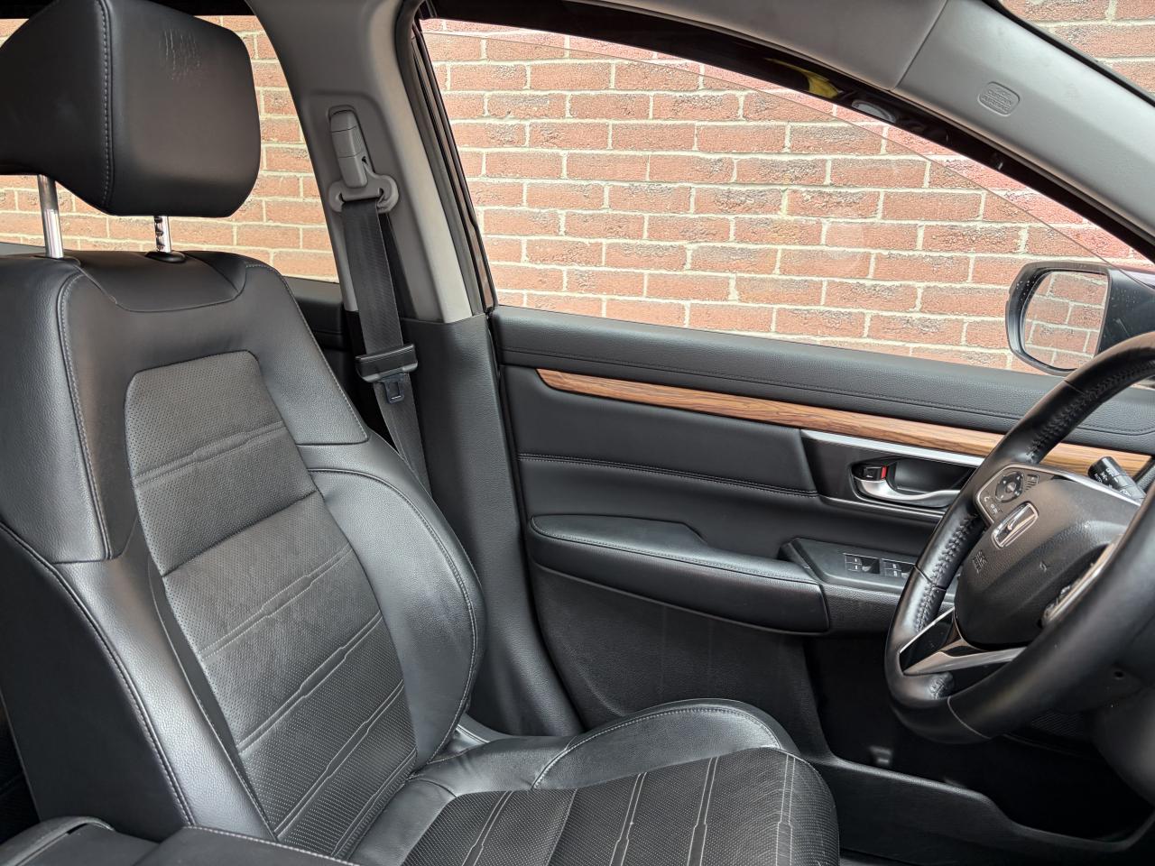 2017 Honda CR-V EX-L Photo