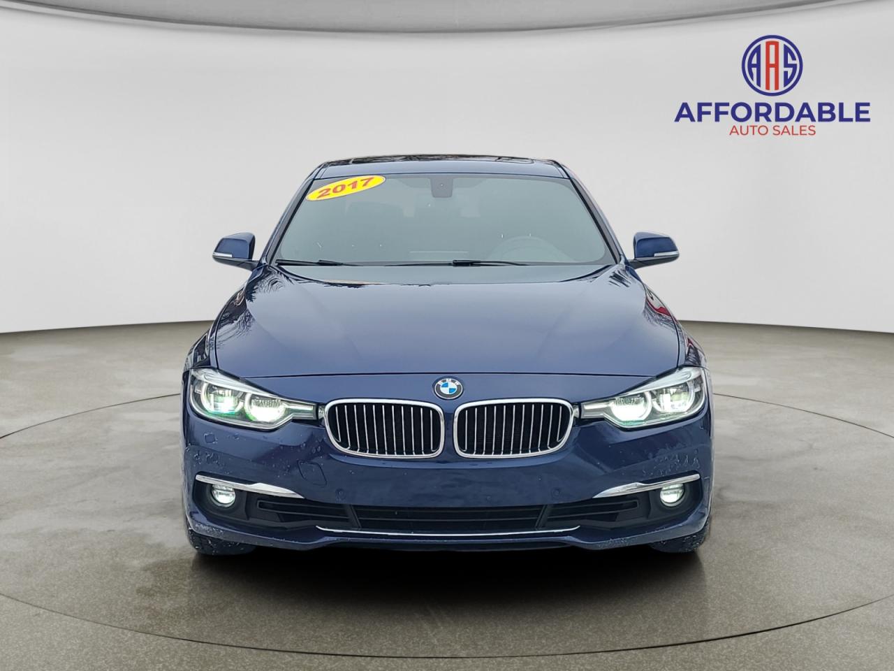 2017 BMW 3 Series 330i xDrive - Photo #8