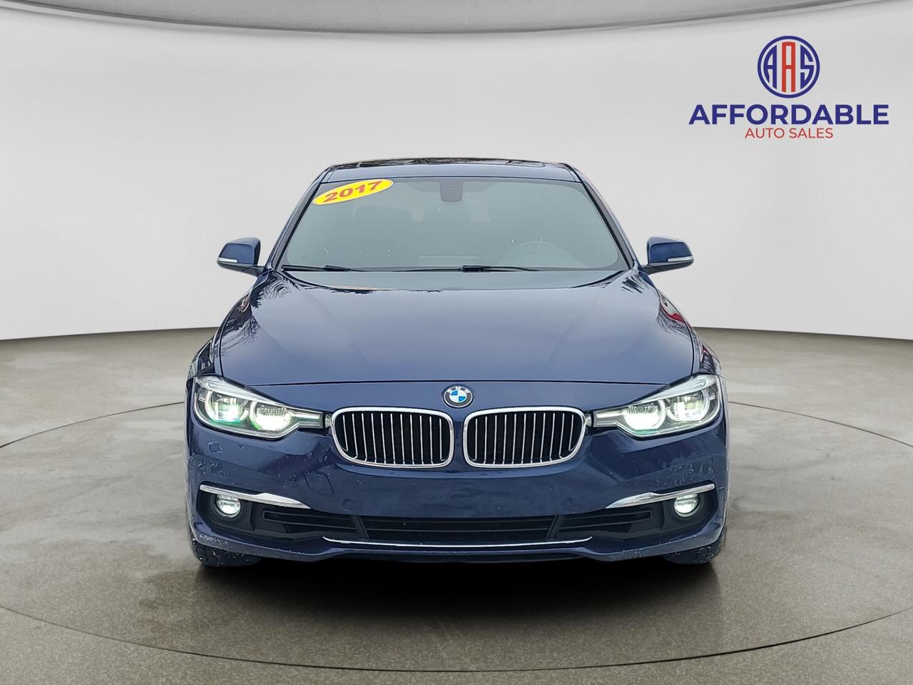 2017 BMW 3 Series 330i xDrive - Photo #8