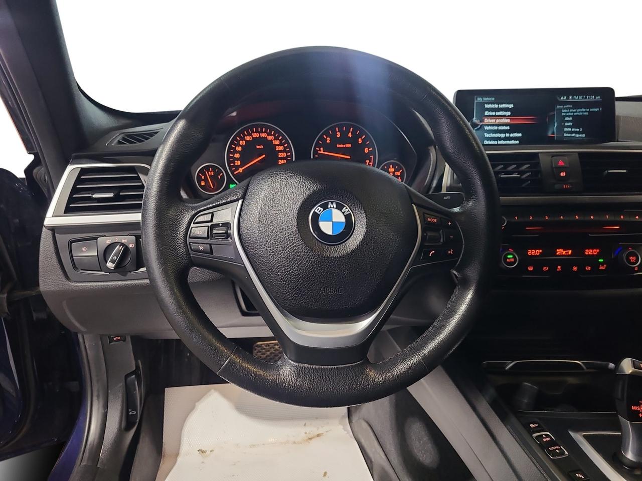 2017 BMW 3 Series 330i xDrive - Photo #13