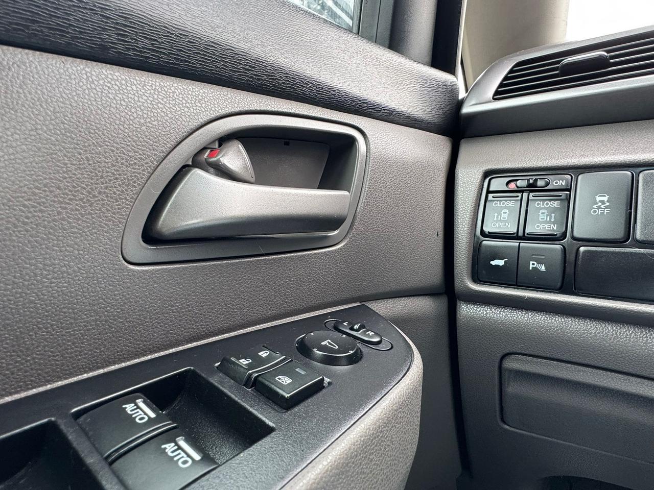 2013 Honda Odyssey EX-L Photo