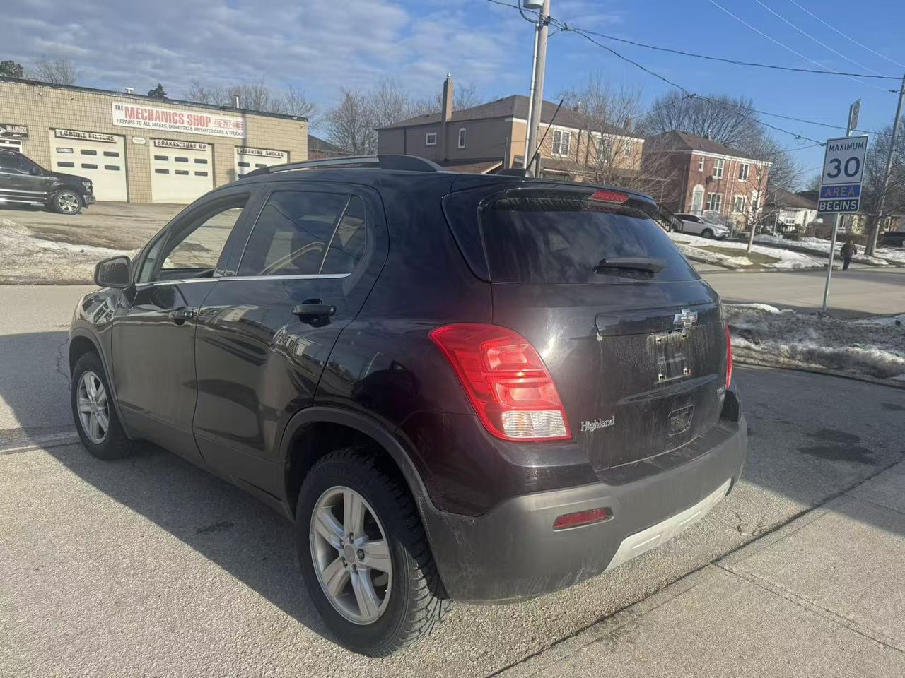 2016 Chevrolet Trax AWD 4dr LT Photo