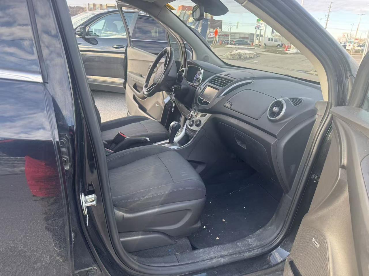 2016 Chevrolet Trax AWD 4dr LT Photo