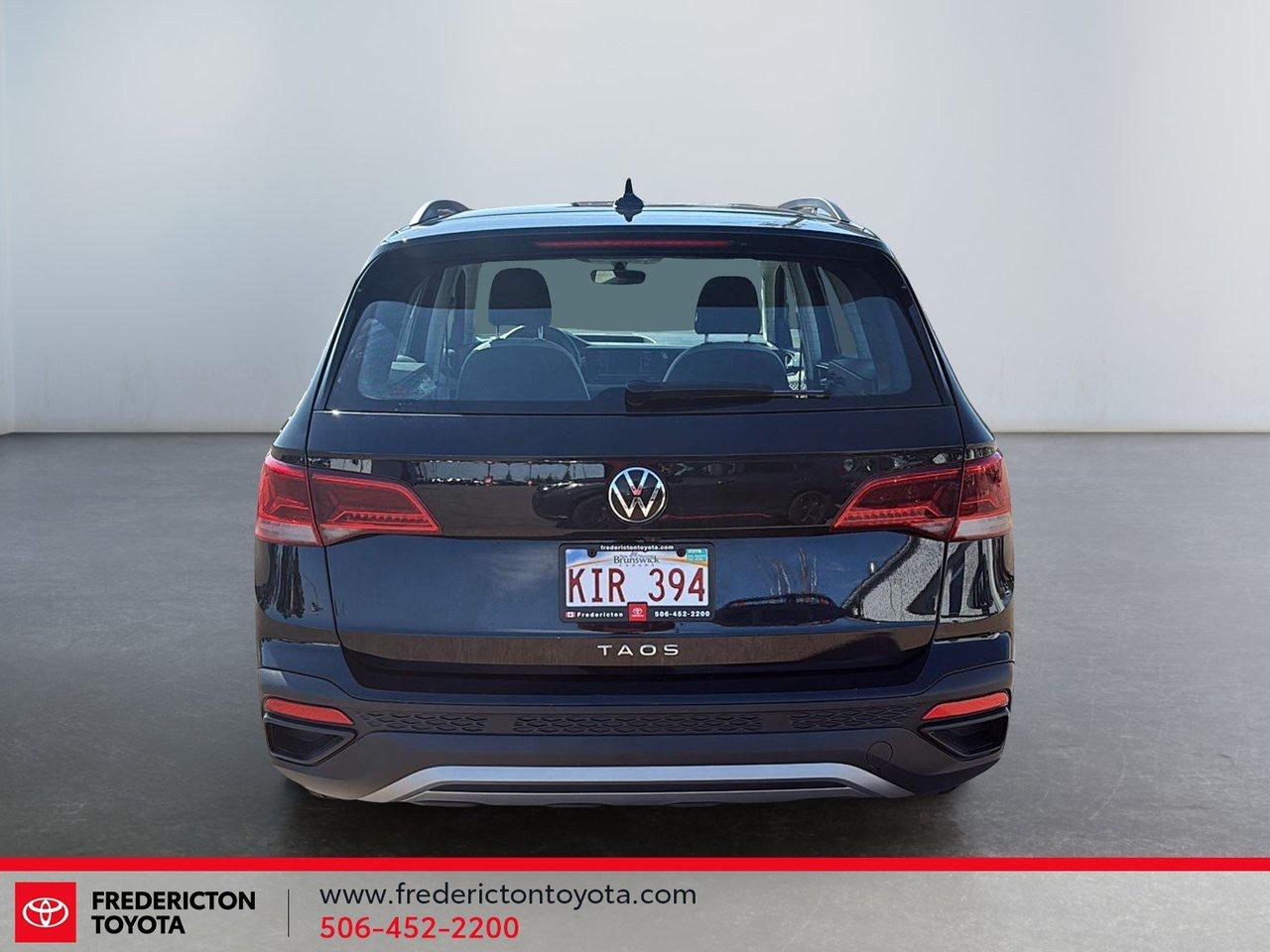 2024 Volkswagen Taos Trendline Photo2