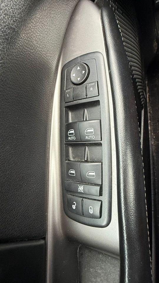 2016 Dodge Journey Crossroad 4dr Front-wheel Drive Automatic Photo