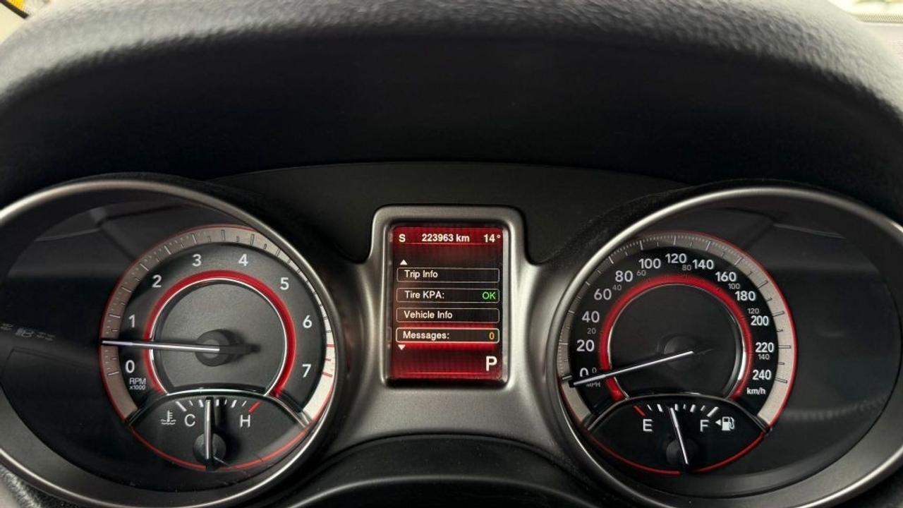 2016 Dodge Journey Crossroad 4dr Front-wheel Drive Automatic Photo