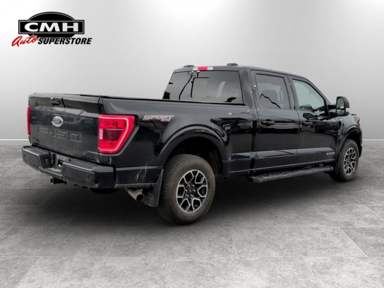 2022 Ford F-150 XLT  **POWERBOOST FULL-HYBRID** Photo