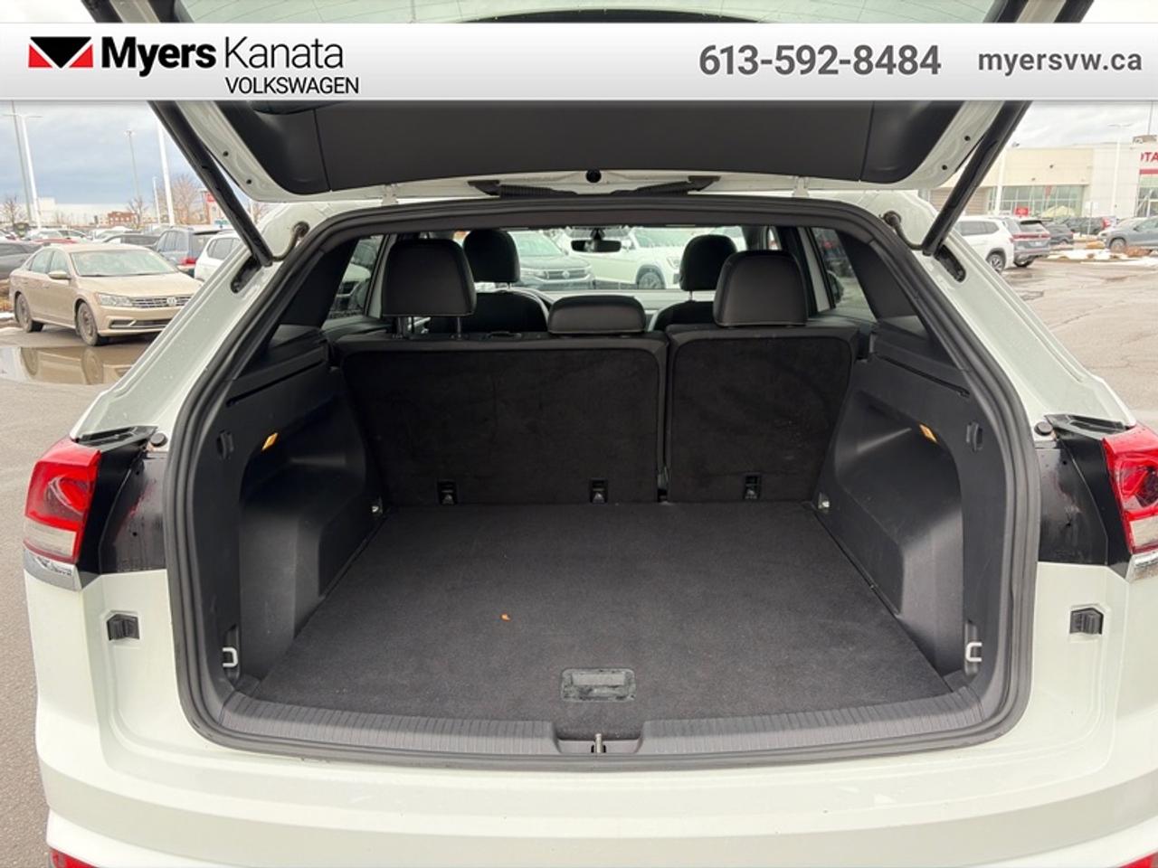 2020 Volkswagen Atlas Cross Sport Comfortline 2.0 TSI 4MOTION Photo