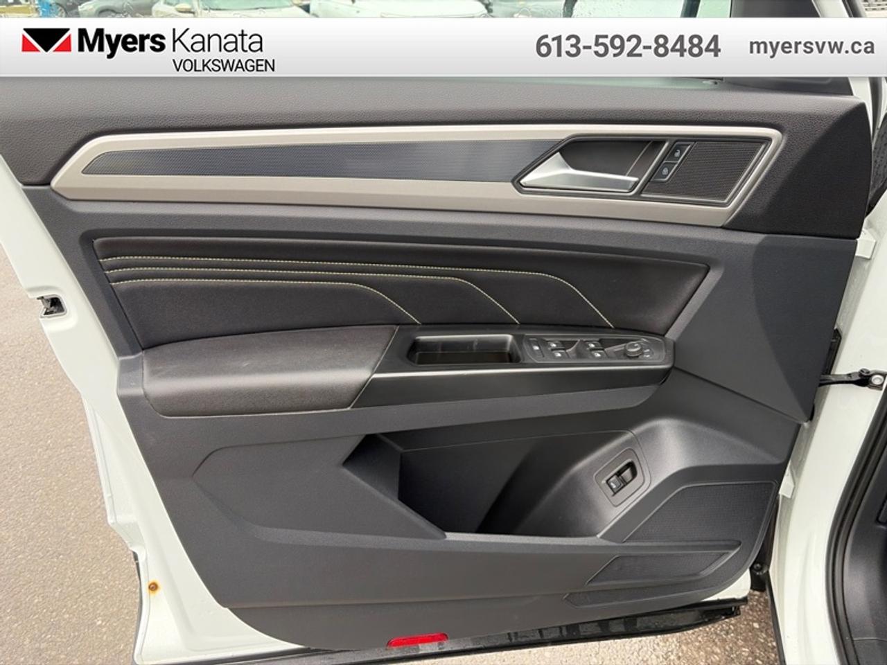 2020 Volkswagen Atlas Cross Sport Comfortline 2.0 TSI 4MOTION Photo