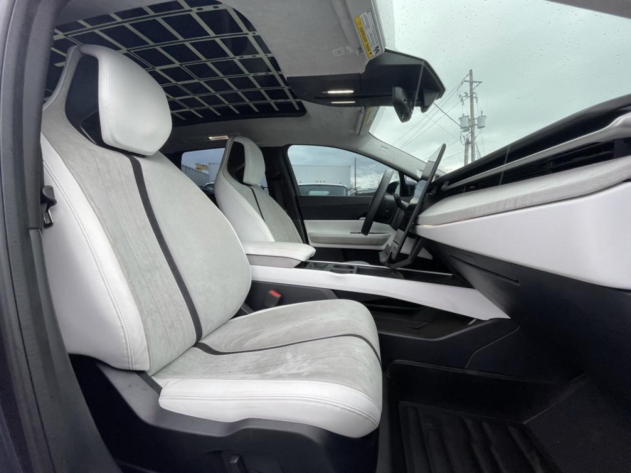 2023 Fisker Ocean Extreme AWD   Clean Carfax! Software 2.2.2! Photo