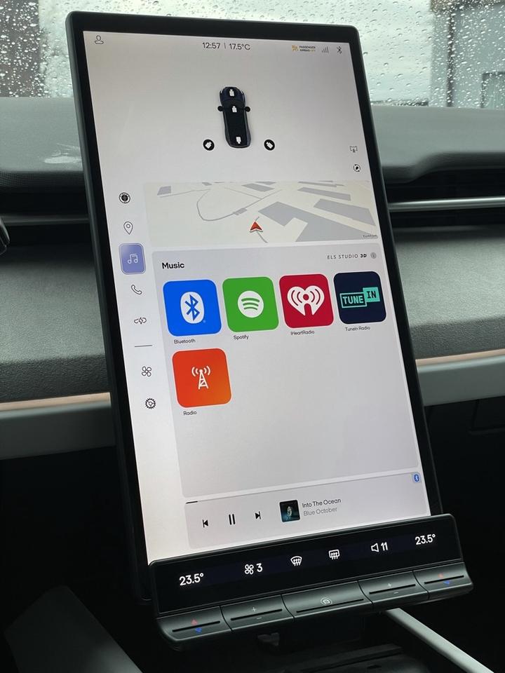 2023 Fisker Ocean Extreme AWD   Clean Carfax! Software 2.2.2! Photo