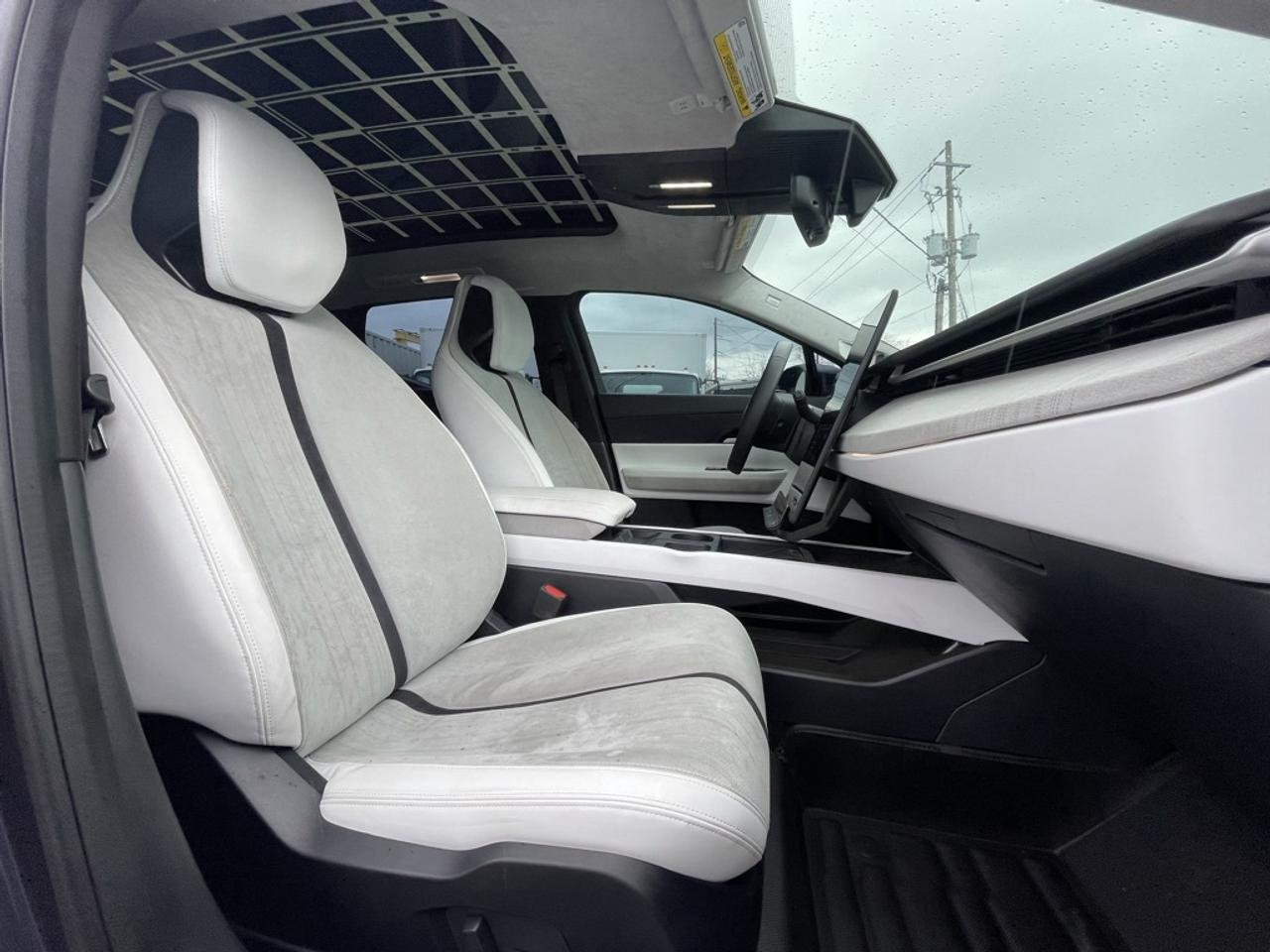 2023 Fisker Ocean Extreme AWD   Clean Carfax! Software 2.2.2! Photo