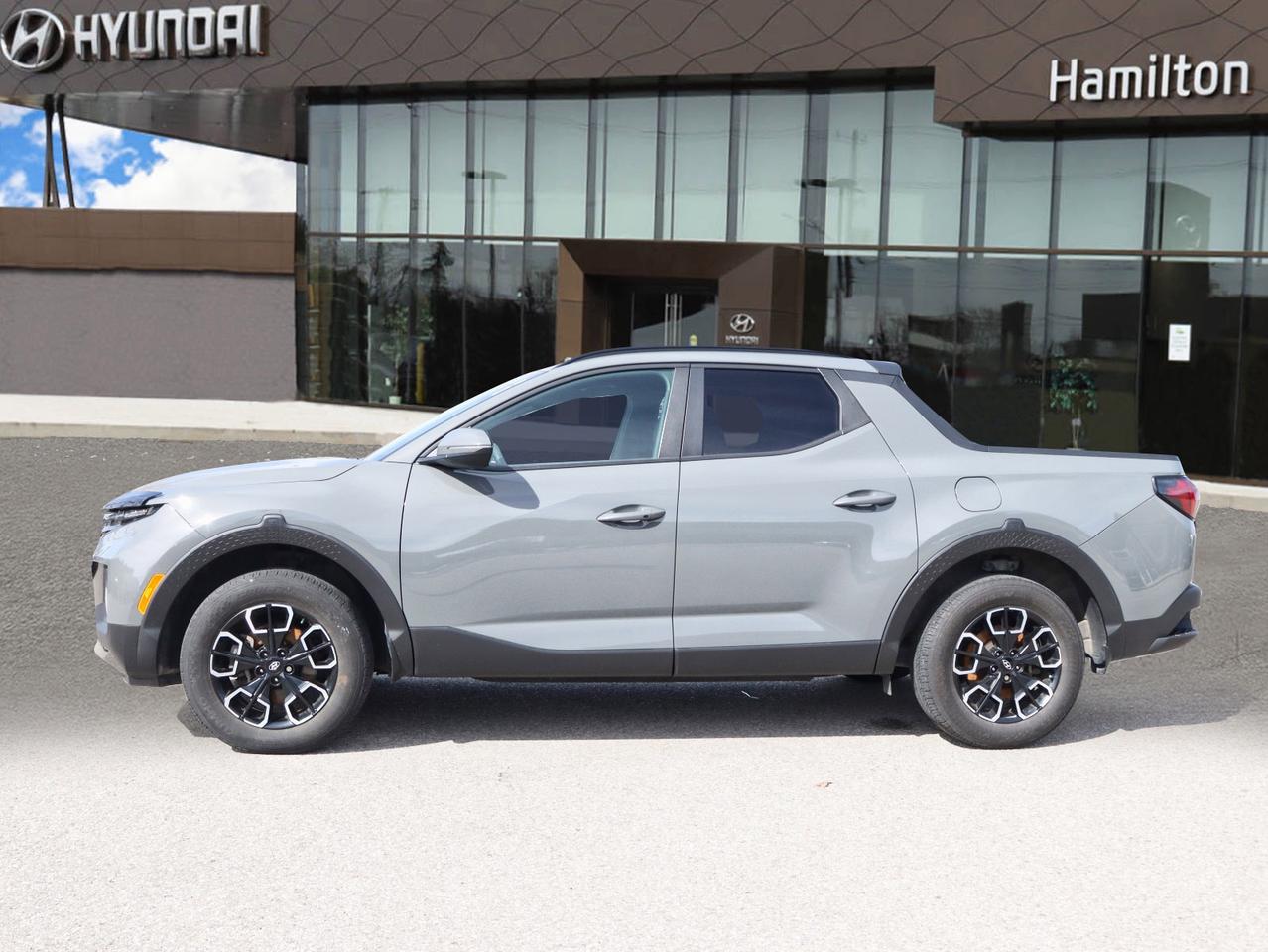 2022 Hyundai Santa Cruz Trend - Leather | Sunroof | 5.99% Finance Available Photo