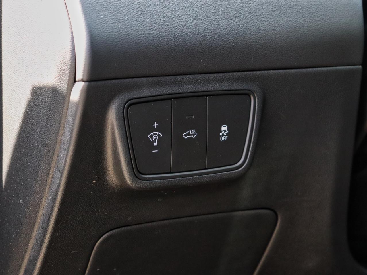 2022 Hyundai Santa Cruz Trend - Leather | Sunroof | 5.99% Finance Available Photo