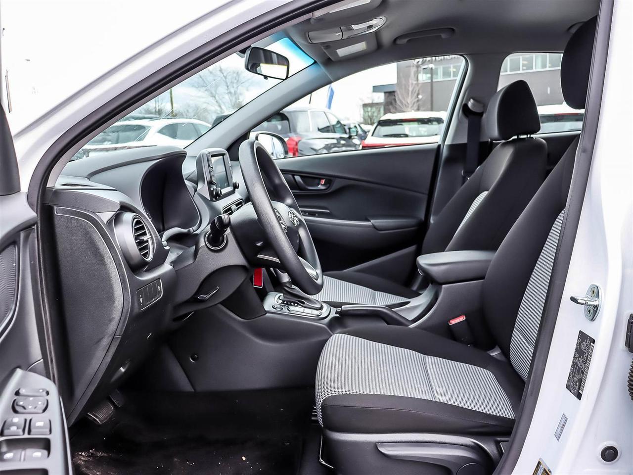 2021 Hyundai KONA Essential Photo