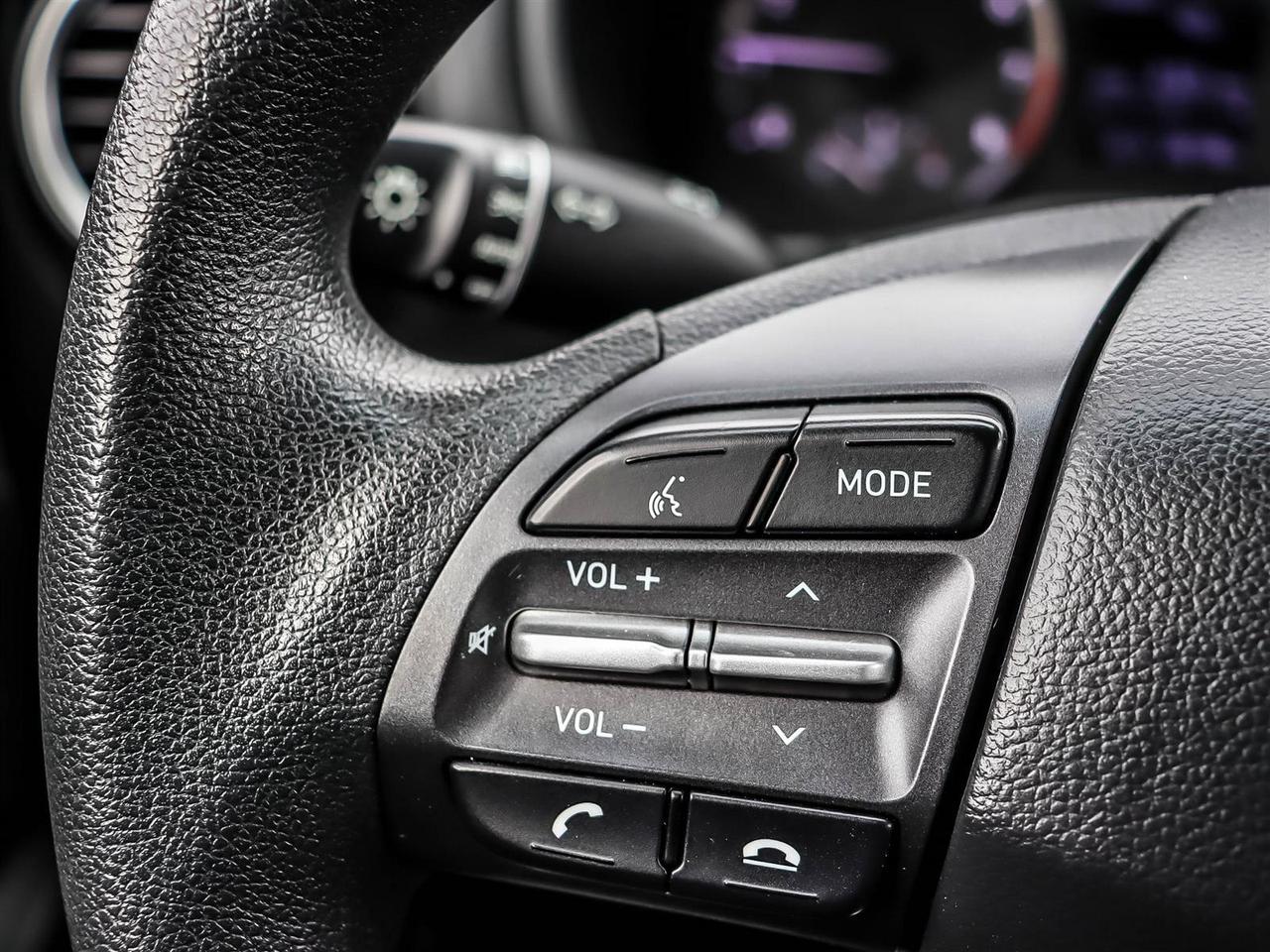 2021 Hyundai KONA Essential Photo