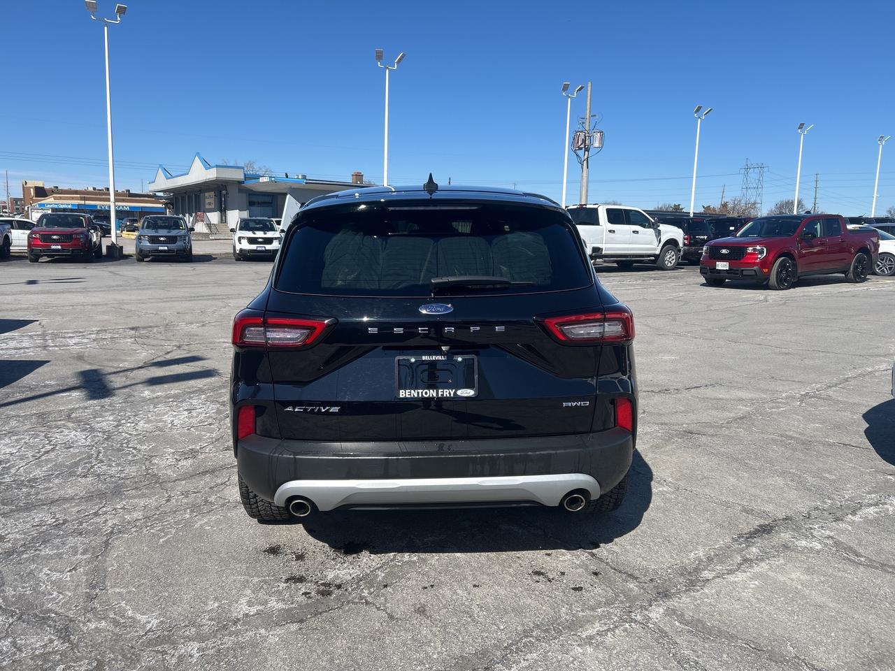 2023 Ford Escape ACTIVE AWD 1.5L LANE KEEP HEATED SEATS AND WHEEL Photo3