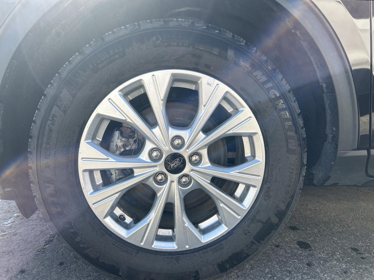 2023 Ford Escape ACTIVE AWD 1.5L LANE KEEP HEATED SEATS AND WHEEL Photo