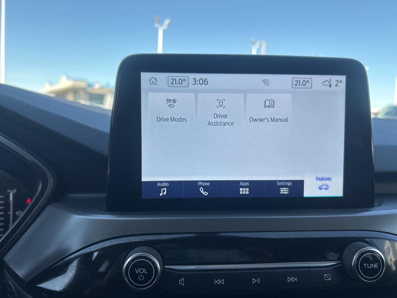 2023 Ford Escape ACTIVE AWD 1.5L LANE KEEP HEATED SEATS AND WHEEL Photo