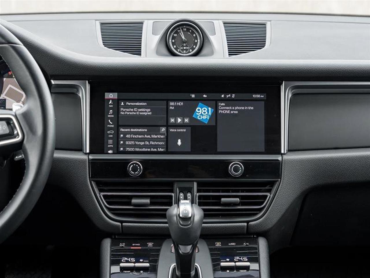 2022 Porsche Macan AWD Premium PKG Plus Adaptive Cruise Control Power Photo