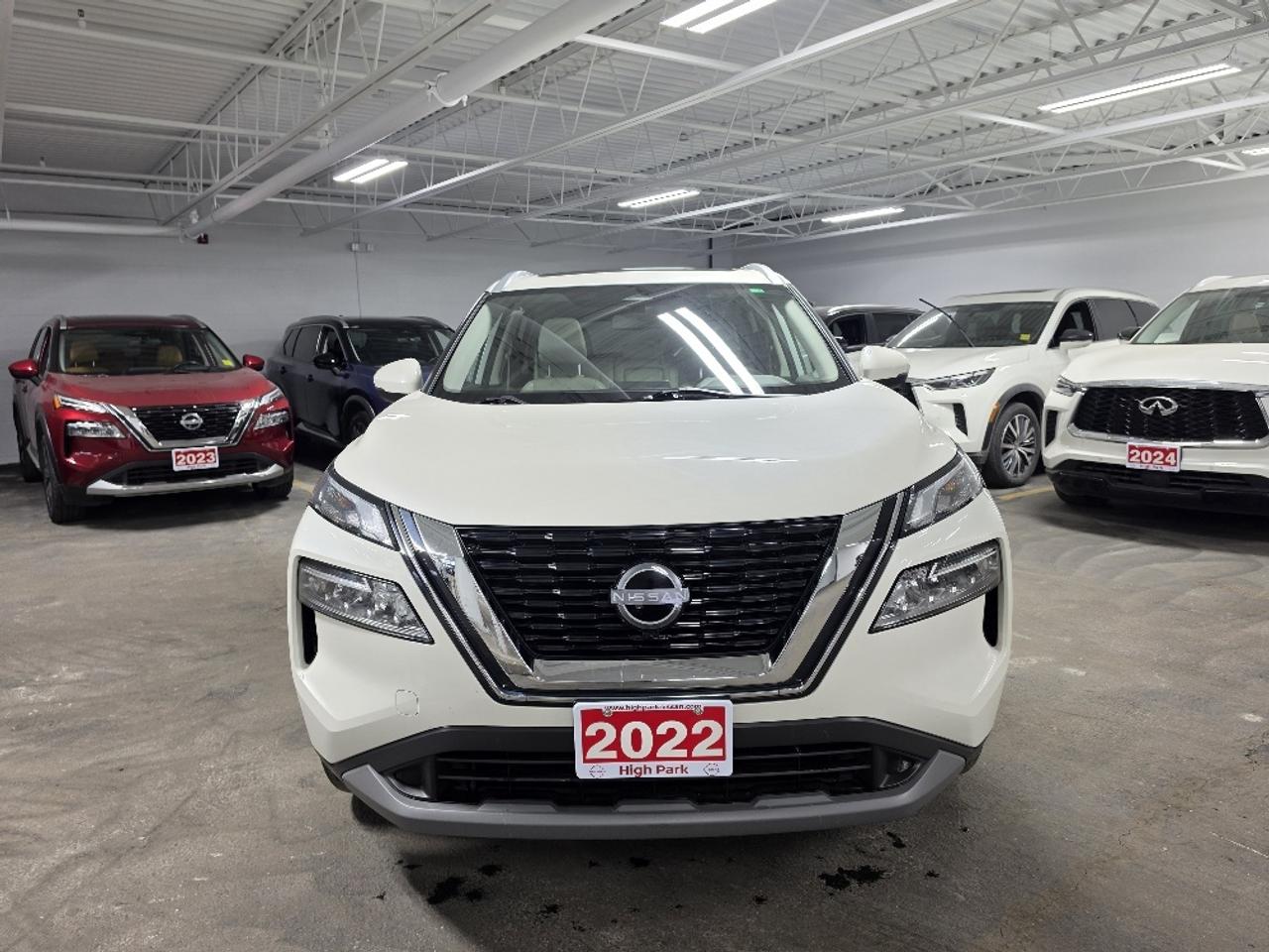 2022 Nissan Rogue SV PREMIUM, PRIMA-TEX, 360 CAM, PRO-PILOT, 19" AL Photo