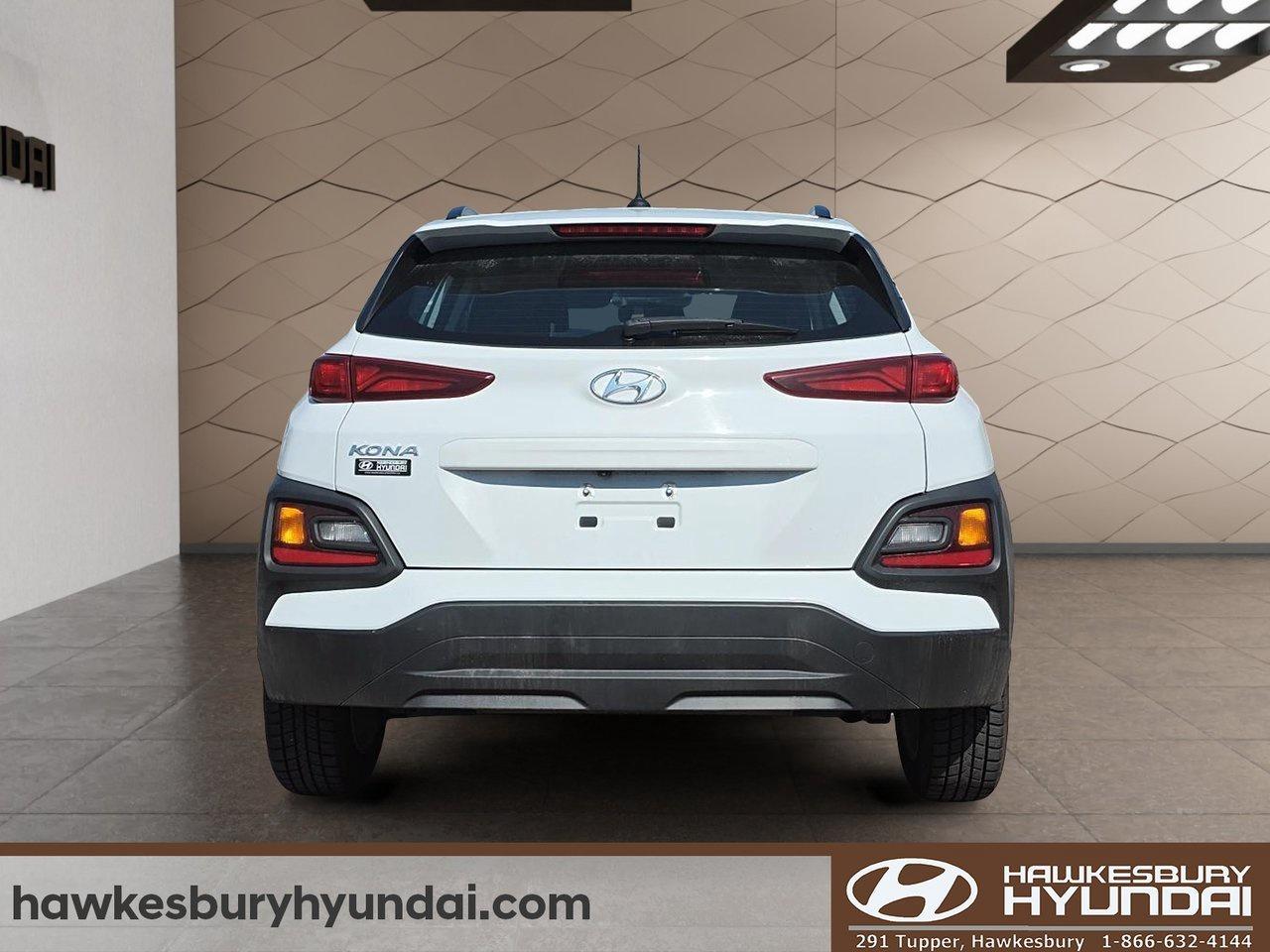 2021 Hyundai KONA Essential Photo