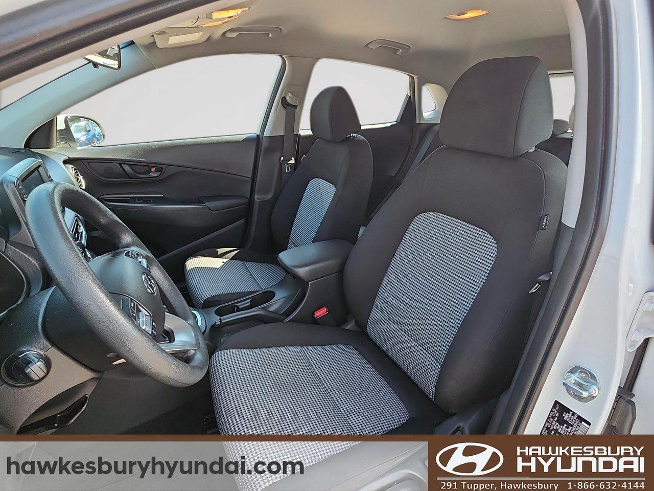 2021 Hyundai KONA Essential Photo