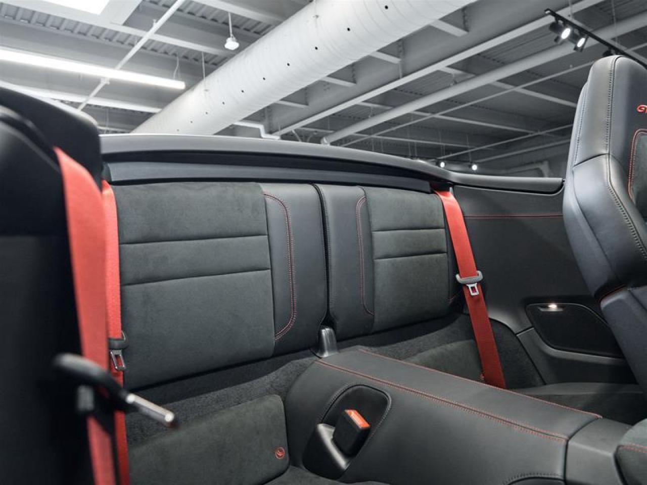 2025 Porsche 911 Carrera 4 GTS Cabriolet Photo