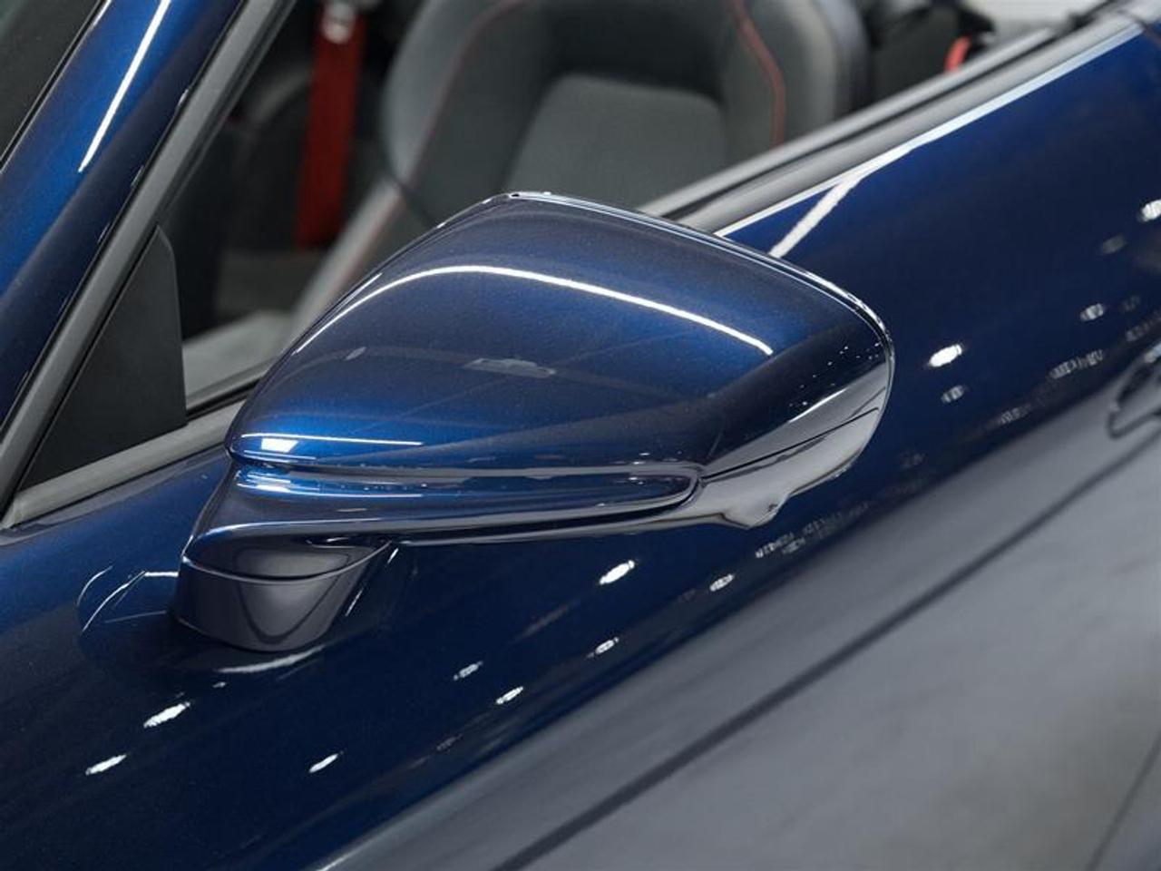 2025 Porsche 911 Carrera 4 GTS Cabriolet Photo