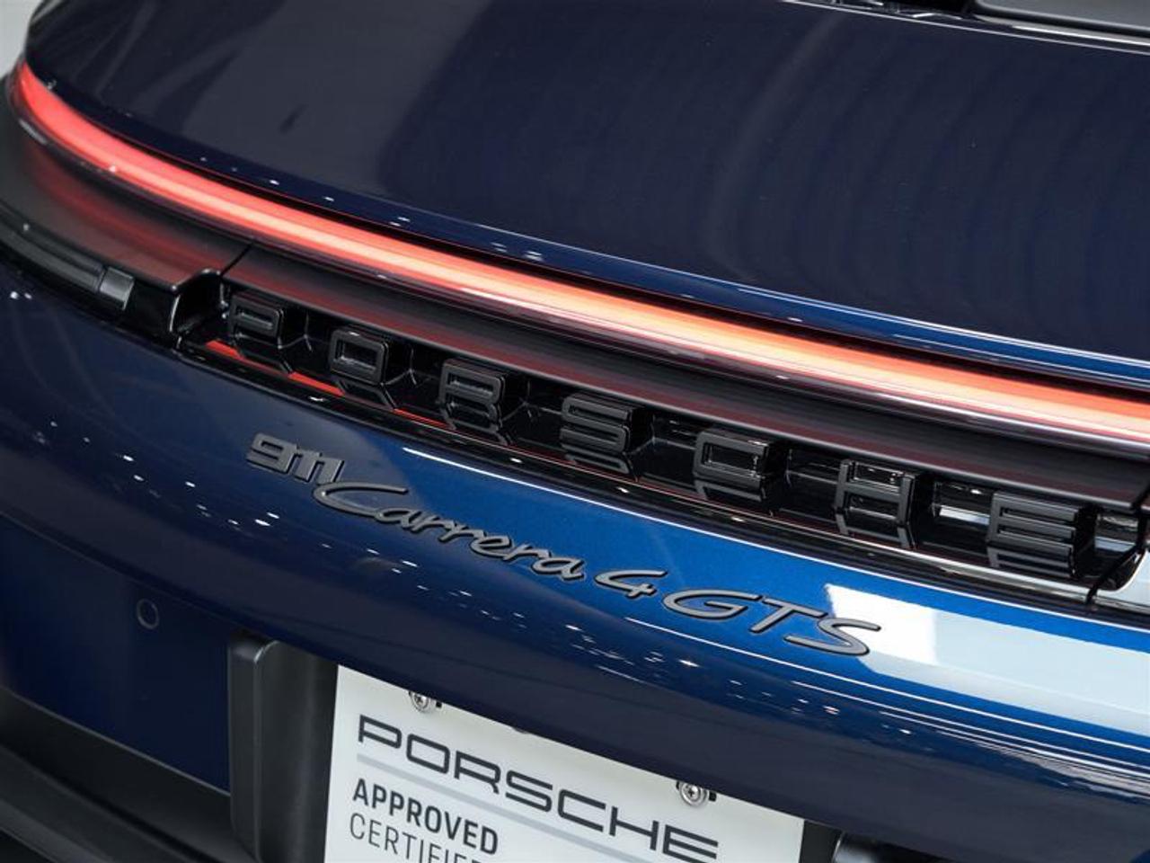 2025 Porsche 911 Carrera 4 GTS Cabriolet Photo
