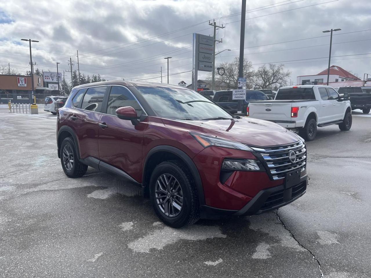 2024 Nissan Rogue AWD S Photo