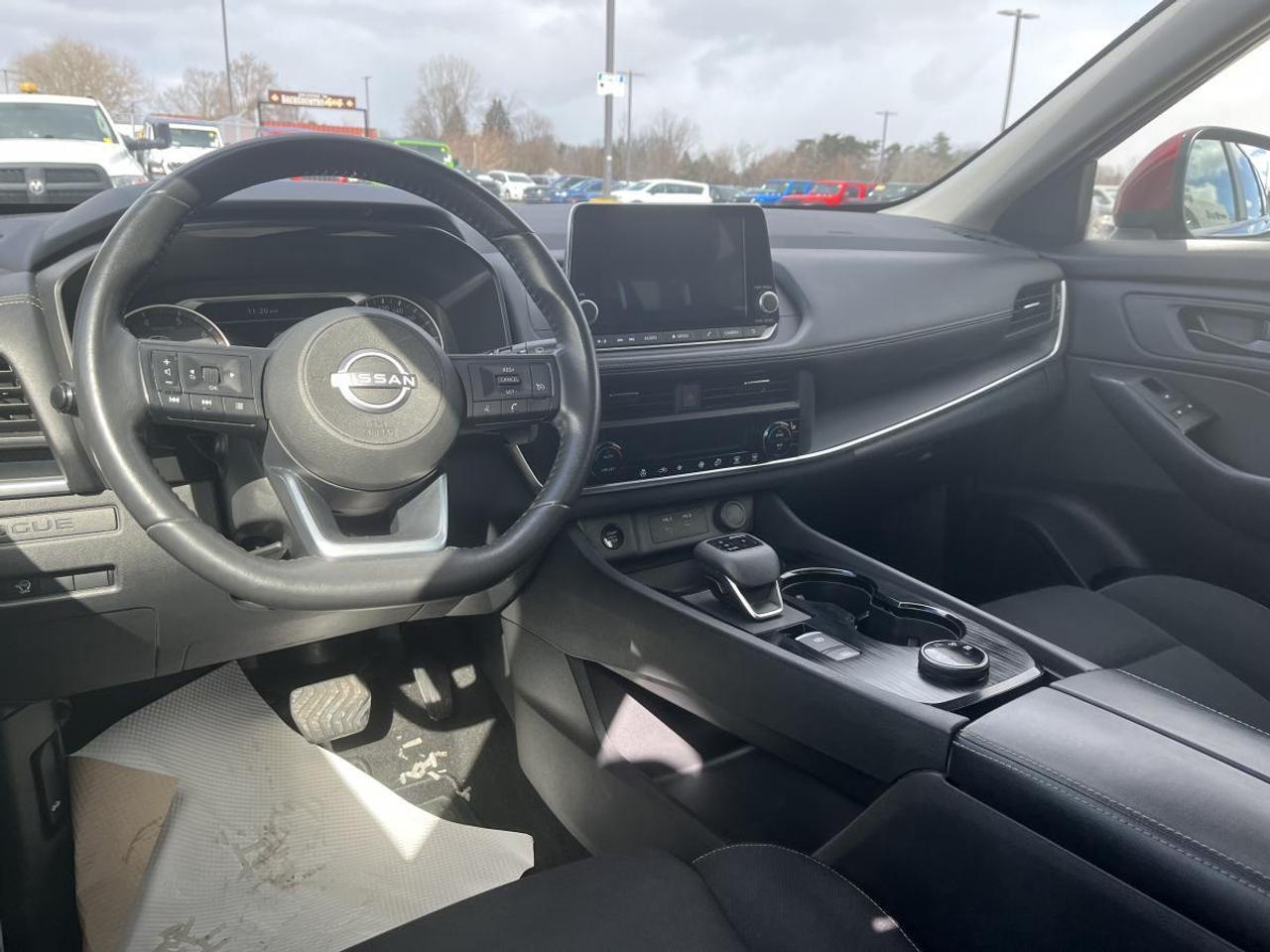 2024 Nissan Rogue AWD S Photo