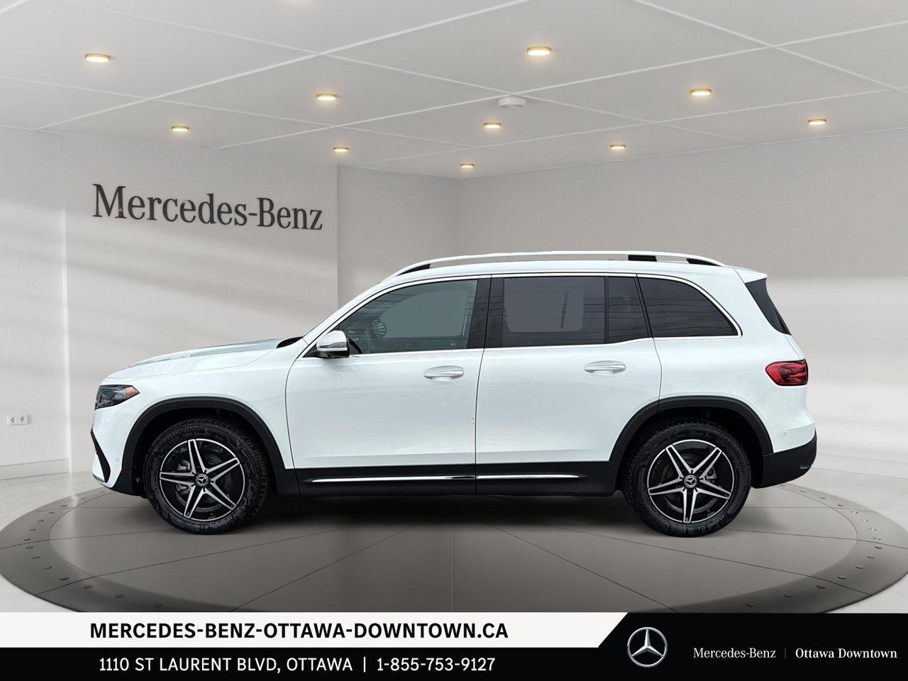 2025 Mercedes-Benz EQB 300 4M SUV 2025 Mercedes-Benz EQB 300 4MATIC   Man Photo