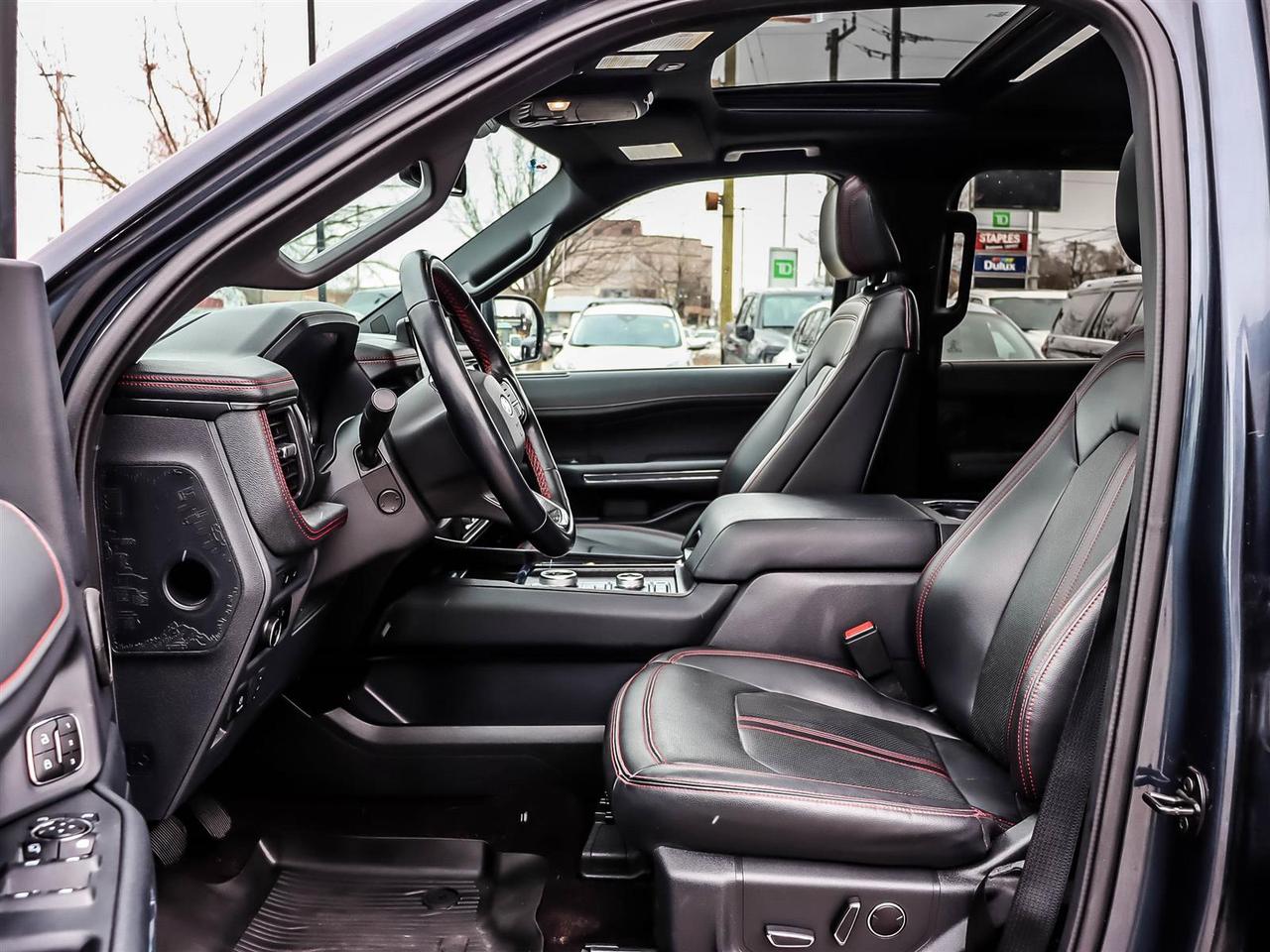 2023 Ford Expedition Limited MAX Photo