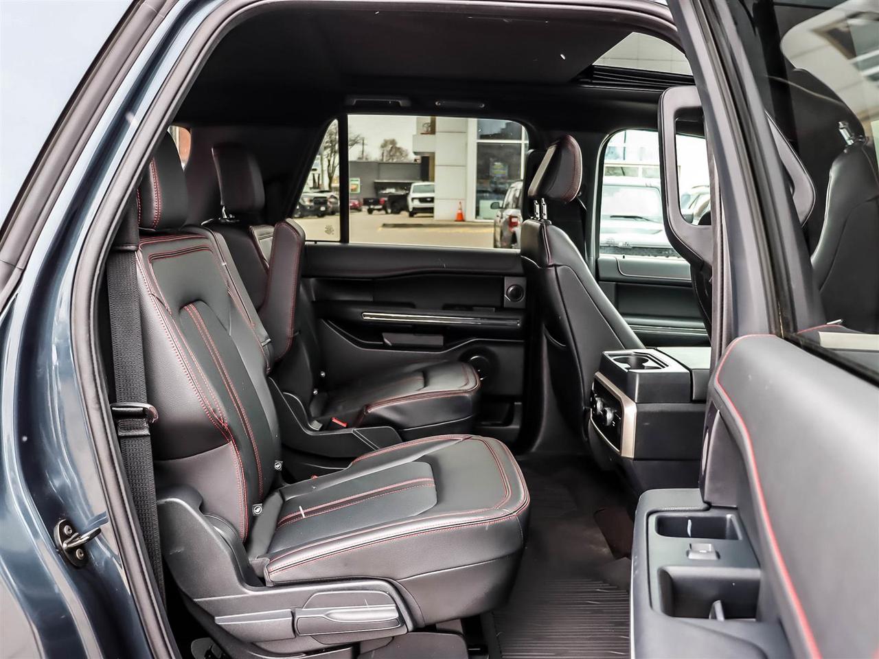 2023 Ford Expedition Limited MAX Photo