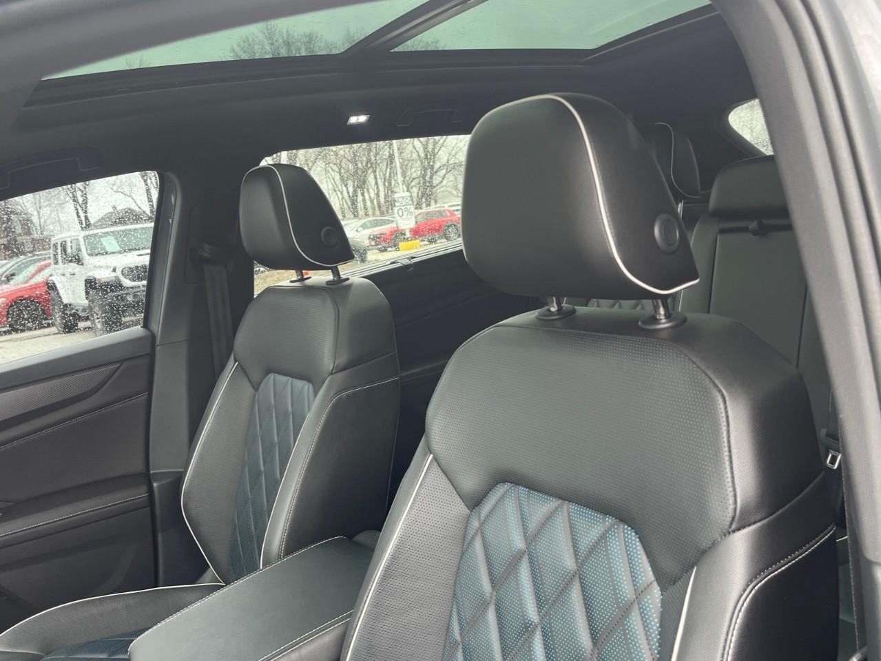 2024 Volkswagen Atlas Cross Sport EXECLINE PERFECT SHAPE Photo