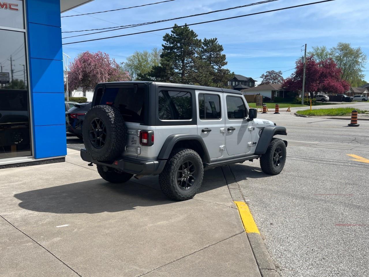 2024 Jeep Wrangler WILLYS SUPER CLEAN Photo