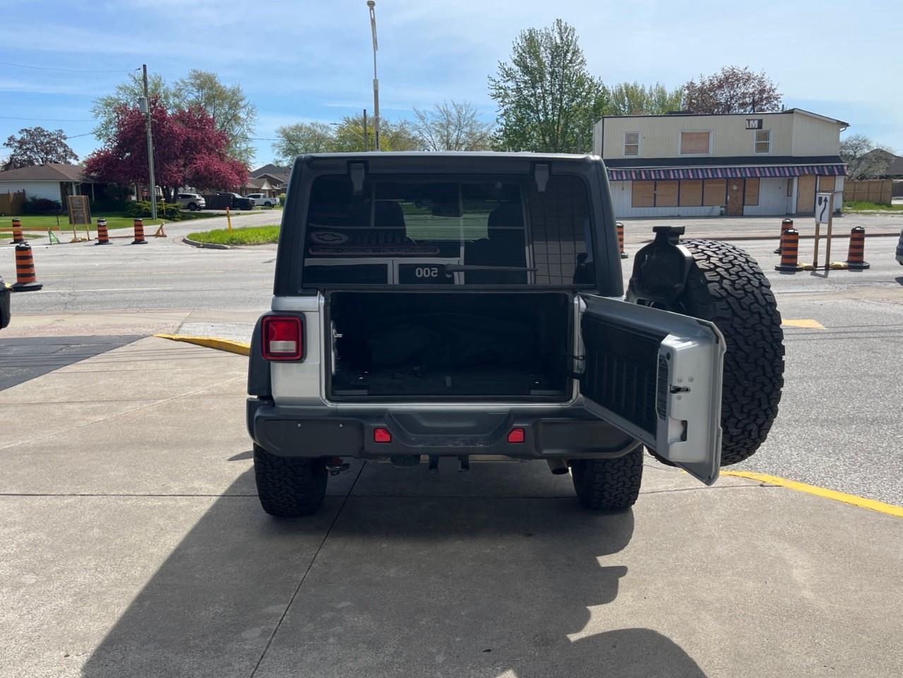 2024 Jeep Wrangler WILLYS SUPER CLEAN Photo