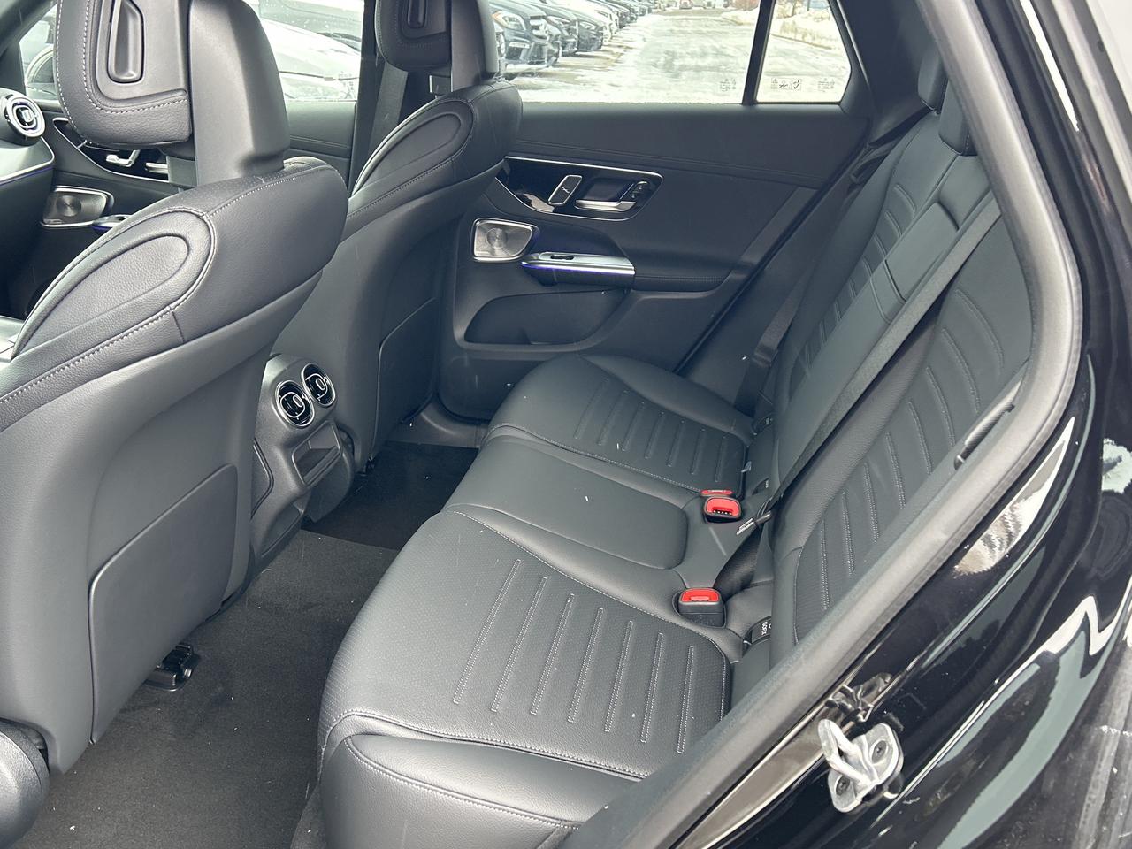 2026 Mercedes-Benz GLC 300 4MATIC SUV Photo